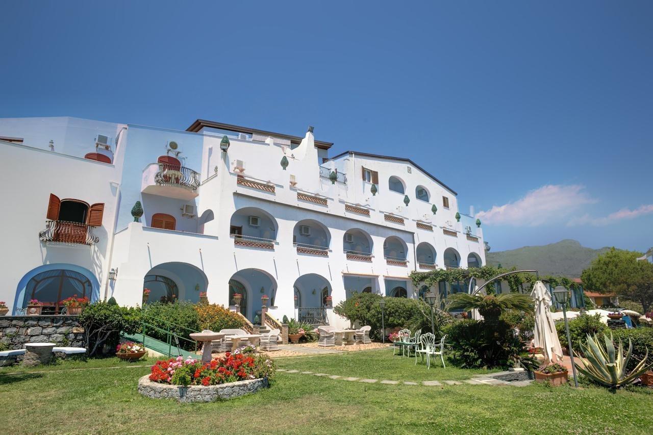 Arathena Rocks Hotel Giardini-Naxos Exterior foto